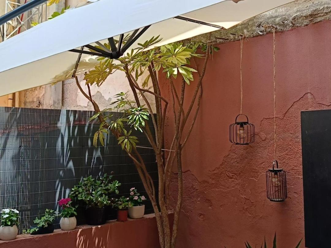 Adamantia'S Artistic Place Patras Zewnętrze zdjęcie